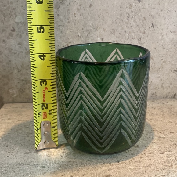 (2) Crate&Barrel Etched Glass Candle Holders. Set of 2. - Picture 7 of 8